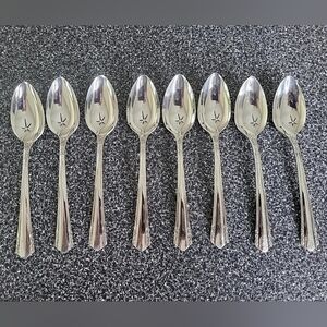 Vintage Wm. A. Rogers A-1 Plus Oneida Malibu 1934 8 Dessert Spoons